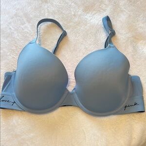 PINK Victoria's Secret Blue T-Shirt Bra with Underwire